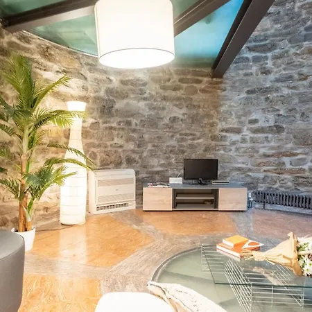 Ice Queen Chamber By Rent Apartmán Como